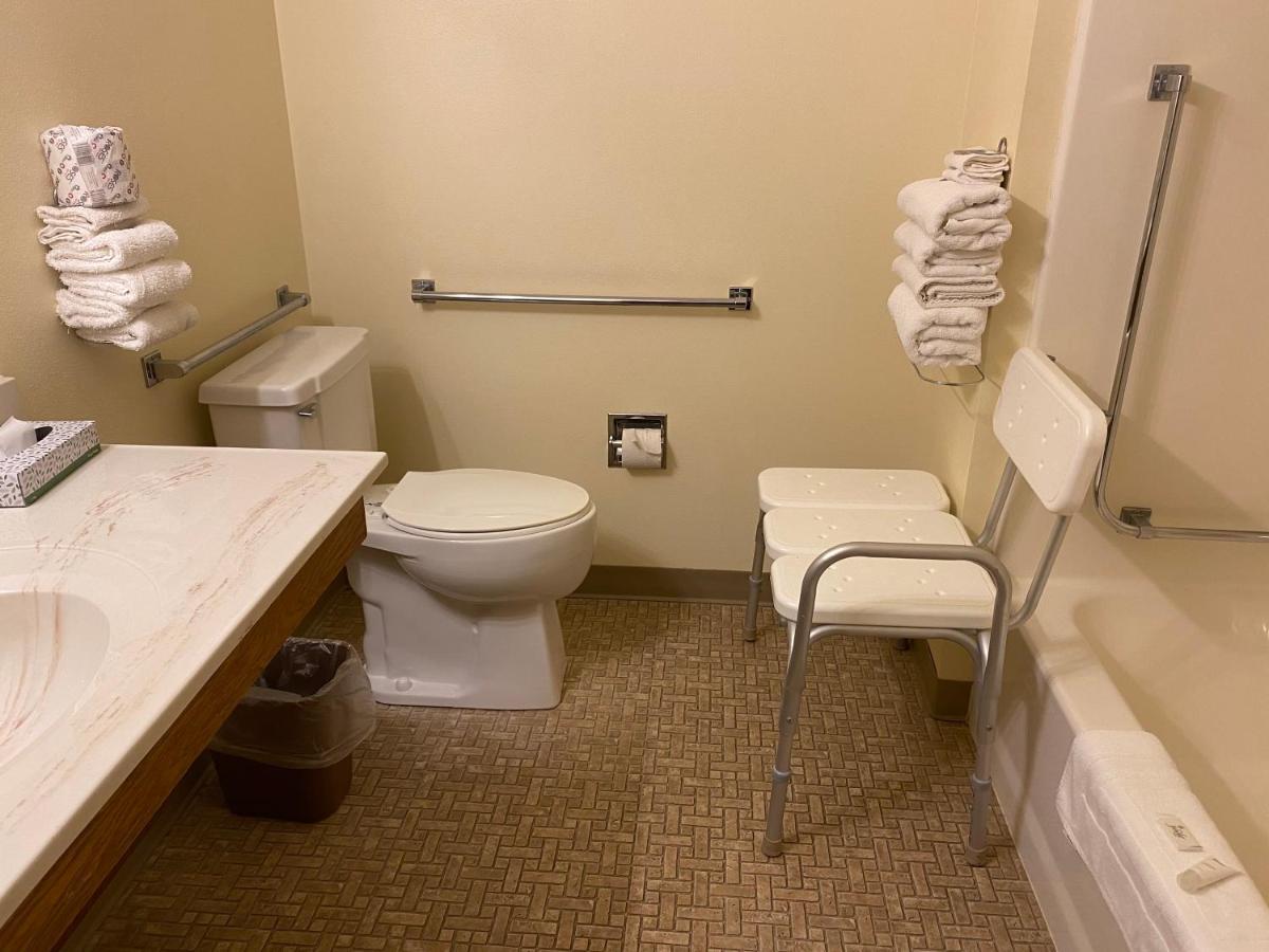 Amerivu Inn Prentice Ngoại thất bức ảnh