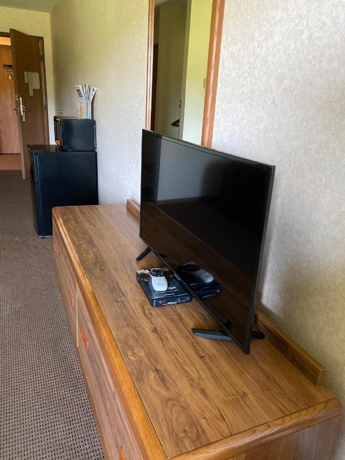 Amerivu Inn Prentice Ngoại thất bức ảnh