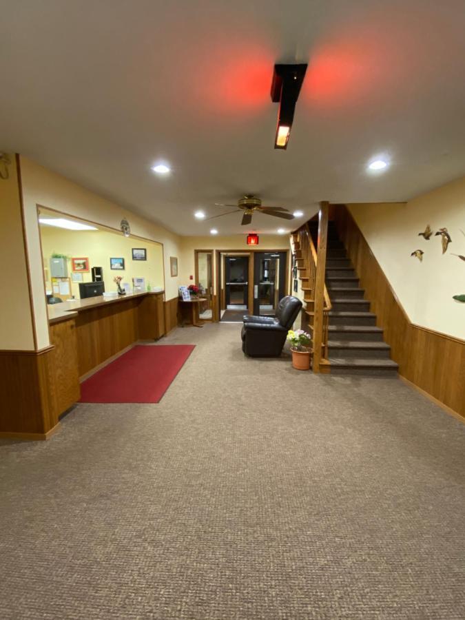 Amerivu Inn Prentice Ngoại thất bức ảnh